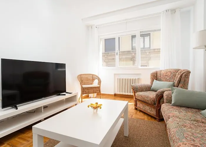 Myhousespain - Centrico Piso En Gijon