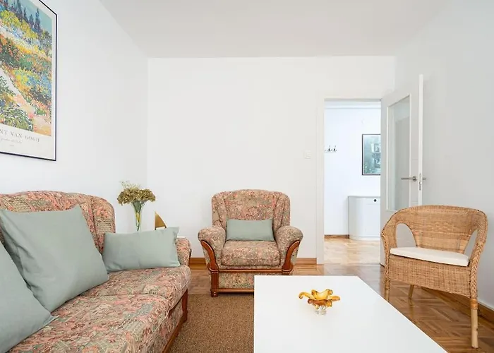 Myhousespain - Centrico Piso En Gijon